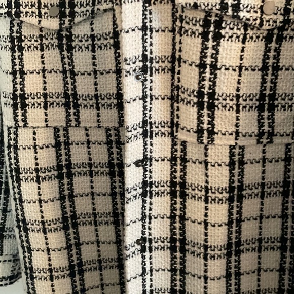 PLAID FLANNEL JACKET/ SHACKET NWT - Picture 4 of 7